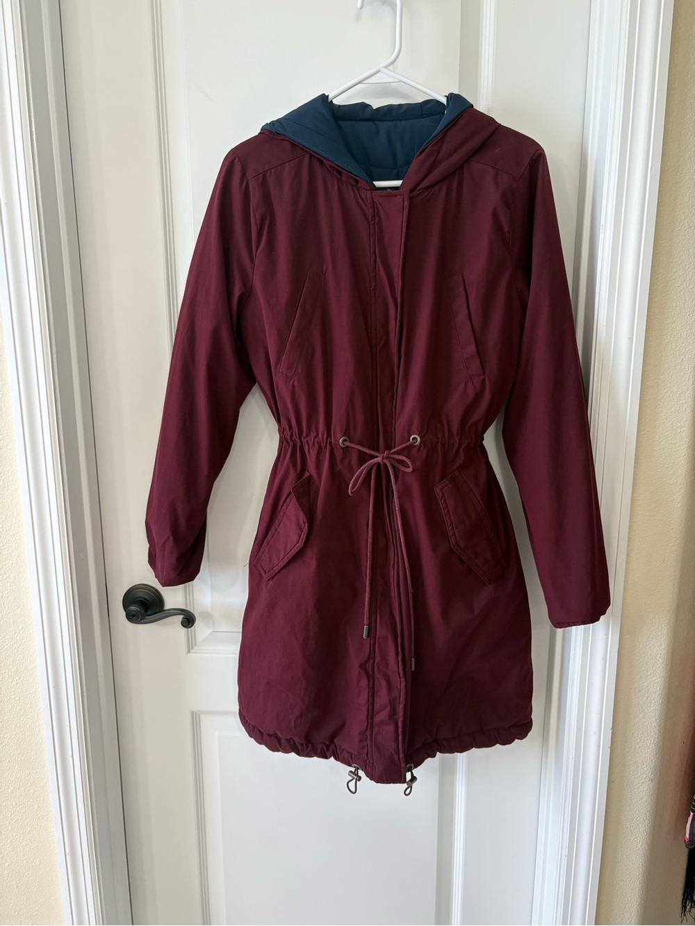 Aeropostale Womens S Reversible Parka Coat Burgundy Navy Quilted Hooded Jacket